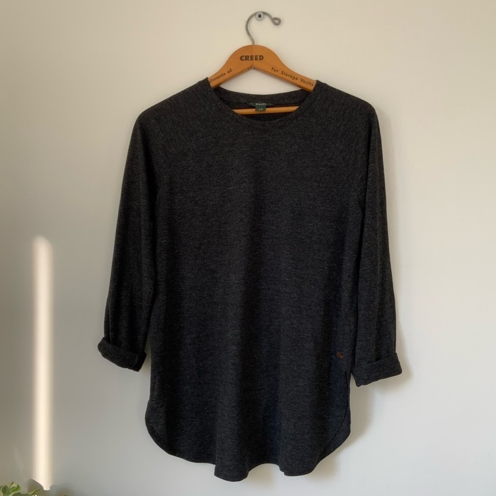 Roots long sleeved dark heather grey shirt - Picture 6 of 6